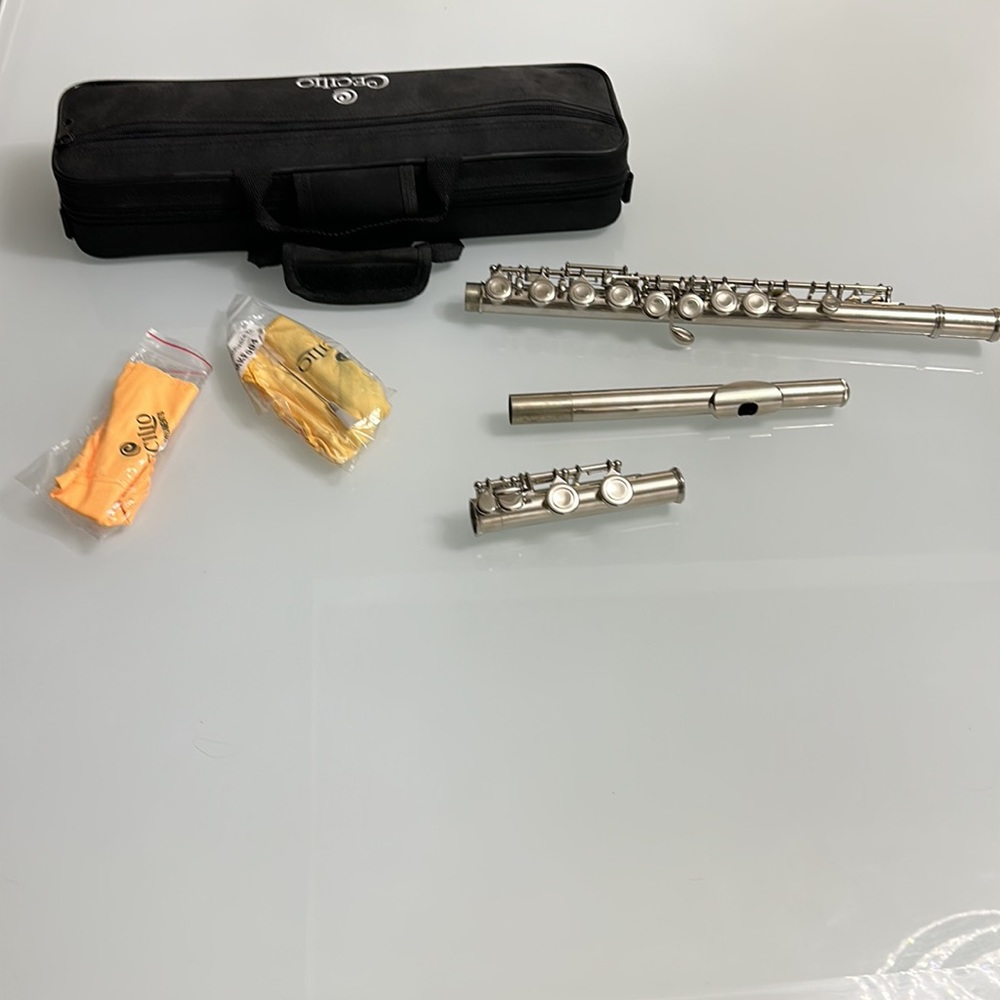 Flute - Picture 5 of 5